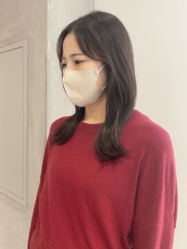 ヨーク(YOKE) 【 YOKE 】ラベンダーグレージュミディアムレイヤーくびれヘア