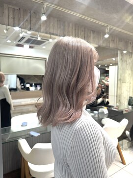 トムキャット(TOM CAT) ブリーチ　ハイトーン　ミルクティー　ベージュ