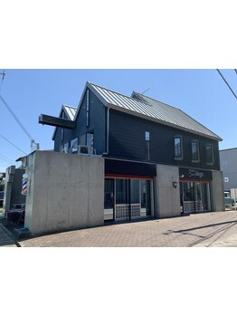 高技術×お手頃プライスで、通いやすいのが魅力！リピート率◎注目のメンズサロン！[駐車場・第二駐車場有]