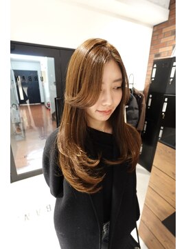 クヴェル バイ アーバン(KVELL by urban.) 【レイヤーカット/髪質改善/髪質改善トリートメント/名古屋駅】