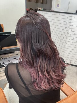 アイリー 名古屋(A/LEE) ピンクバイオレット／エンドカラー／髪質改善