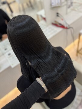 シャルム バイ アローズ 久留米店(CHARM BY AROSE) オフブラック/艶髪/髪色迷ったらコレ