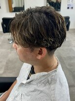 ヒュイル バイ ニアウ(Hwyl by Niau) メンズセンターパート波巻きスパイラルパーマカットスパイラル