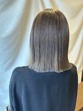 ココカラヘアー ニコ(cococara hair nico) グラデーションカラー/毛先ハイライト/ブリーチ