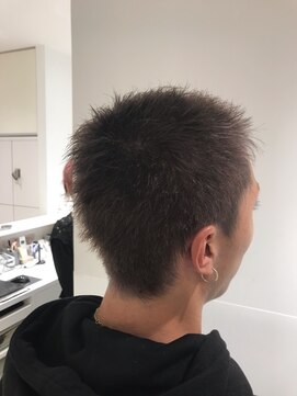 アッシュ 荻窪店(Ash) ショート【荻窪／パーマ／ホワイト／シルバー】