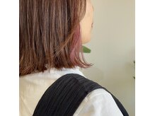 フラッフィーヘアー(FLUFFY hair)の雰囲気(痛みが気になるブリーチも低アルカリ剤と薬剤除去でダメージ軽減)