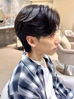 クレビアテン(CreBiA ten_)&nbsp;センターパート　ニュアンスパーマ　フェザーパーマ