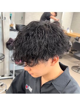 シアター 福岡天神(THEATER) ラフだけど男らしさあるパーマスタイル