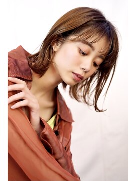 ピークアブー アヴェダ ギンザシックス(PEEK-A-BOO AVEDA GINZASIX) くびれ外ハネミディ