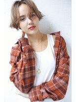 メーヴェ(Mowen) mowen 南堀　クールショート×ミルクティーベージュ×外国人風