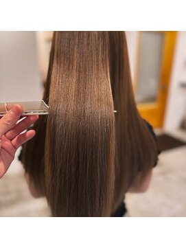 シェリー(Che'ri) 髪質改善美容液カラーストレート×ブラウンベージュ/藤本