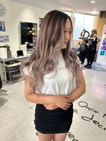 キング(K!ng)&nbsp;縮毛矯正髪質改善ハイライトレイヤーカット枚方美容室エクステ