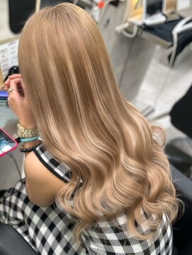 ラピス 福岡天神店(Lapis) ホワイトベージュミルクティーブラウン