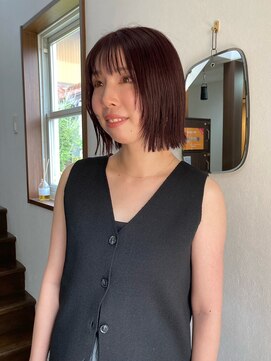 オンカン(onkan) ボルドーブラウン/レイヤーボブ/白髪ぼかし/髪質改善