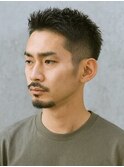 スパイキーアフロガイルヘアマレット風黒髪フェードスタイル