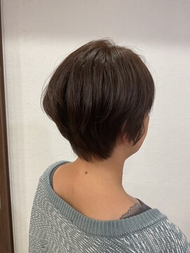 アリー(Ari-) ゆるふわショート