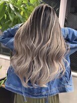 シェルヴ(XELVE)&nbsp;観れば違いのわかる本物バレイヤージュ