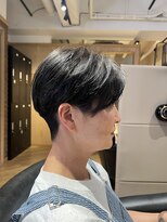 アーカイブ(archive)&nbsp;ブルーブラックの刈り上げショート　archive垂水