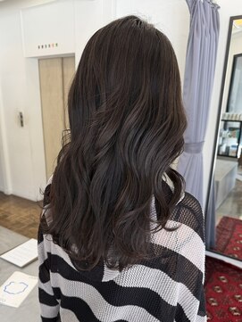 ヘアーアイスカルテット(HAIR ICI QUARTET) 透明感グレージュ×韓国風レイヤー/小顔カット