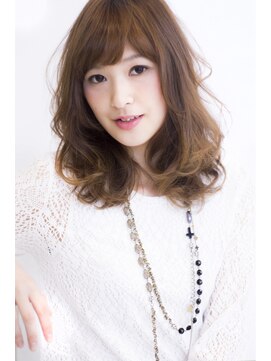 バジル(BASIL) 大人SWEETフェミニン　セミロング