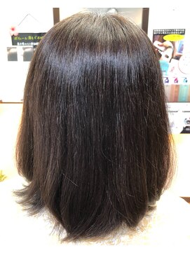 ヘアーメイク クーラ 行橋店(Hair make CURA) ツヤ感ストレート30代40代大人ボブ