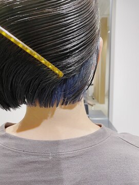 アンドチル 渋谷(AND CHILL) ちょい見せインナーカラー/ネイビーブルー【AND CHILL渋谷】