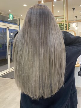 オル('olu) グレージュシャドールーツ