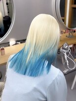 プネル(punel)&nbsp;ホワイトブロンド×ブルー　　久保山担当