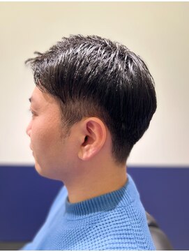 リバティシェアバーバー 銀座2nd(LIBERTY SHARE BARBER) 爽やかビジネスショート[銀座/バーバー/理容室/フェード]