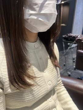 ナイン(N INE.) 顔まわりレイヤーカット