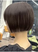 伸びても扱いやすいまとまるミニボブ