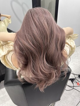 ブロンド(Blonde) ピンクベージュ