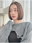 ぱっつん切りっぱなし小顔タッセルボブ前髪なしワンレンショート