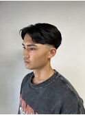 海外風/刈り上げセンターパート/ニュアンスパーマ/フェード