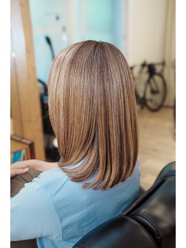 151e ヘアーデザイナーアンドヘアードクター(151e Hair designer&Hair doctor) ノンジアミンカラーで作る白髪ぼかしカラー