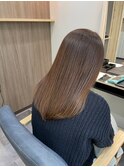 セミロング×ナチュラルグラデーション