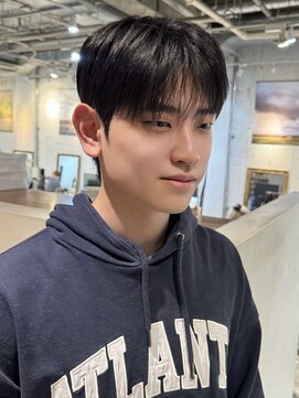 韓国スリークカットアクティブショートルーズパーマダウンパーマ