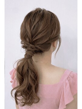 スタスタ 岩本町 秋葉原 ローポニー・結婚式/二次会ヘアセット/お呼ばれヘア