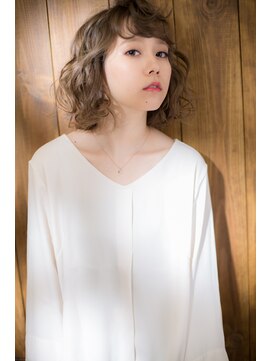 ナカニワ バイ ハッピーベリー(NAKA NIWA by HAPPY VERY) 【池袋】NAKA NIWAルーズカールボブ☆ 03-5944-8848