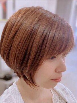 美容室 マム(MOM) 前下がりボブ