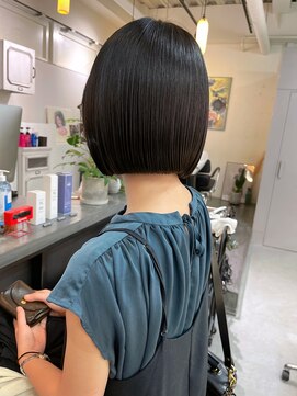 オーイット(ooit) ＊切りっぱなしボブ×ストレートヘア＊