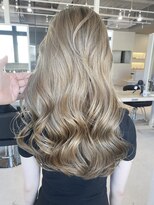 リア 近鉄八尾店(Lia)&nbsp;プラチナベージュ