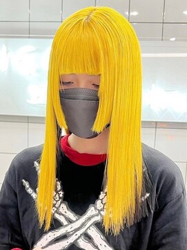 ウィコ 新宿(WICO) レモンイエロー[新宿駅/フェミニン/モード/ダークアッシュ]