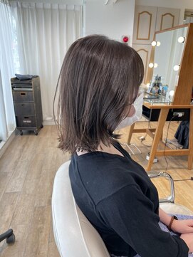 ネオリーブ チロル 横浜西口店(Neolive CiroL.) 肩上ボブ 切りっぱなし　大人可愛い