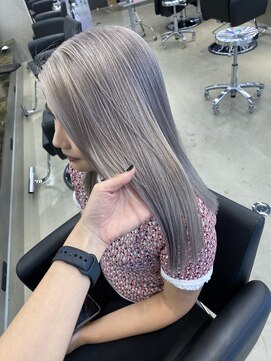 ペレ 栄店(PELE) 斜めバング/グレージュカラー/デザインカラー/栄/名駅