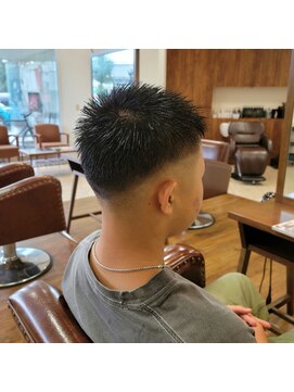 ピスヘアー(PITH HAIR) スキンフェード