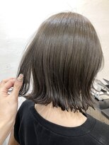 ハーツ(Heart's)&nbsp;白髪ぼかしハイライト×ダークグレー