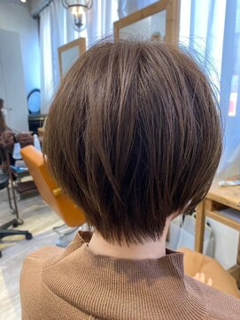ラゴム 池袋(LAGOM) ニュアンスマッシュショート[池袋/髪質改善]