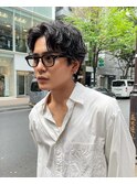 伸ばし中の方必見！センターパートのニュアンスパーマ
