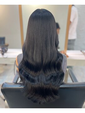 ブレンド 渋谷(BLend) 縮毛矯正.レイヤーカット.ブルーブラック.髪質改善. ヘアカラー